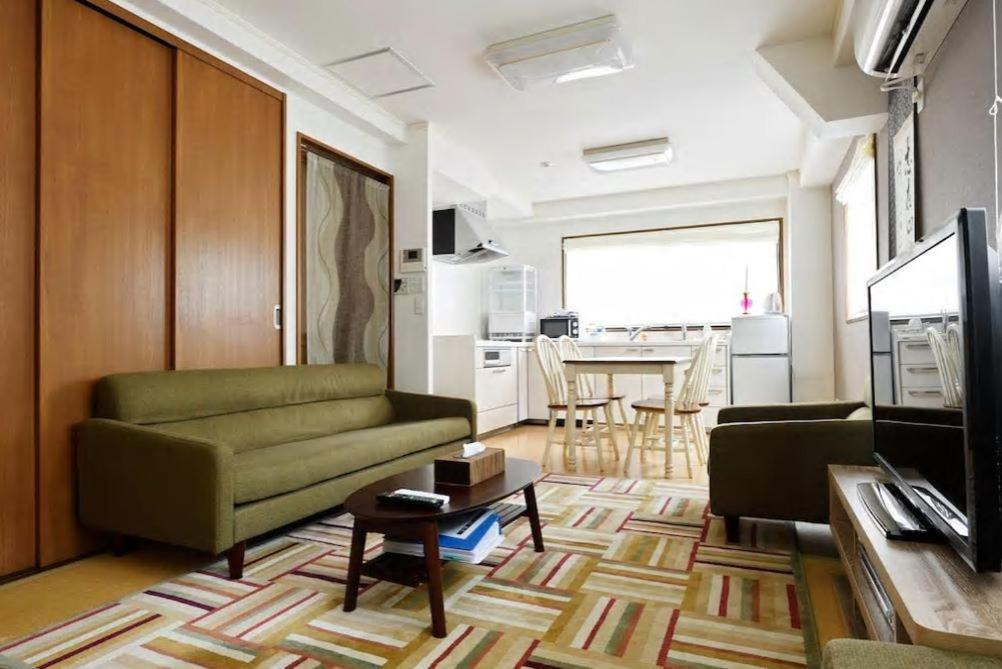 Te Luxury * Ōsaka